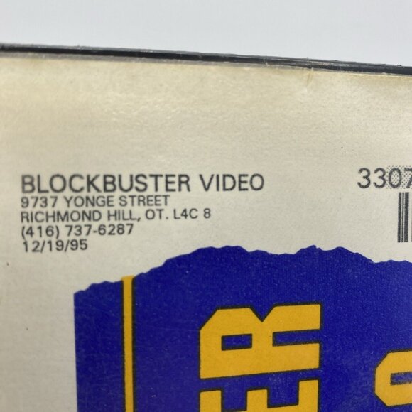 Blockbuster Video Clueless VHS Rental Store Movie Clamshell Case - Picture 4 of 15